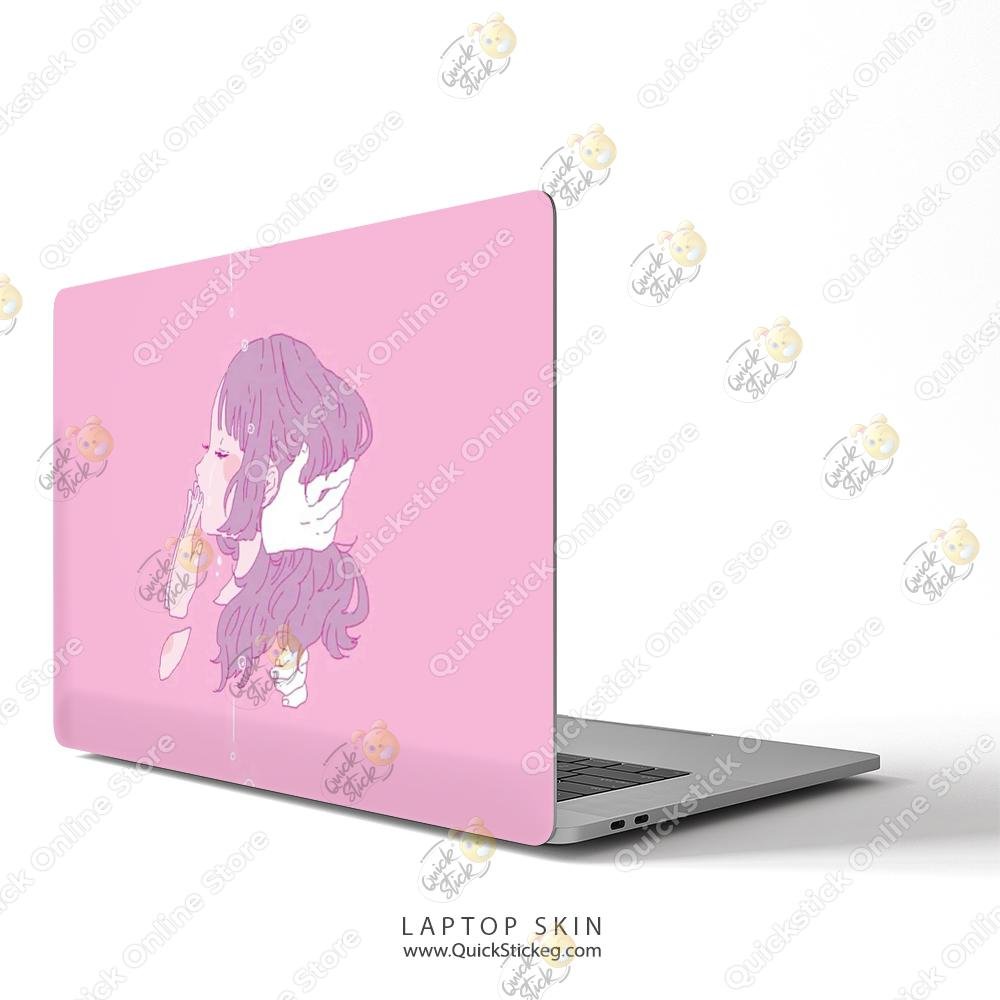 461 Girl Hug - Image 1