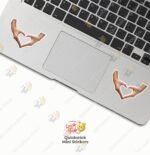 Love Hands - الصورة 2